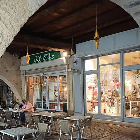 Hébergement de vacances De La Rivière *